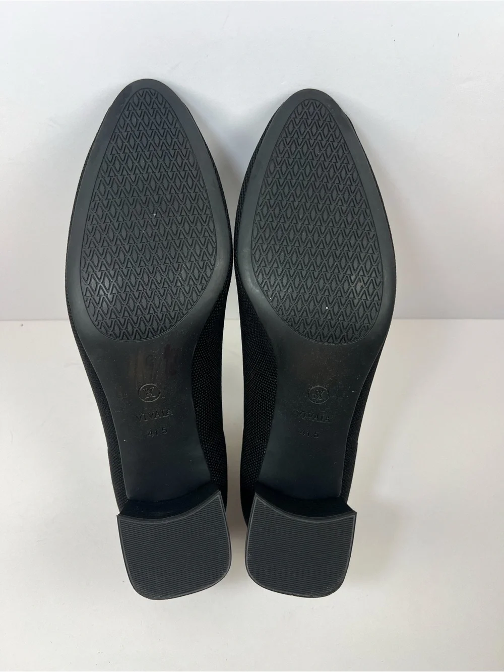 Vivaia Georgia Pointed Toe Chunky Heels Black size 41.5 / US Women’s 10